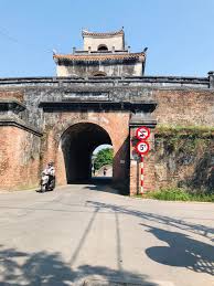 Phong cảnh Cố Đô Huế